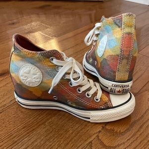 Converse hidden wedge sneakers!